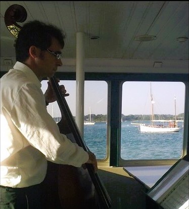 Contrebassiste SweetJazz - Événement bateau Golfe du Morbihan
